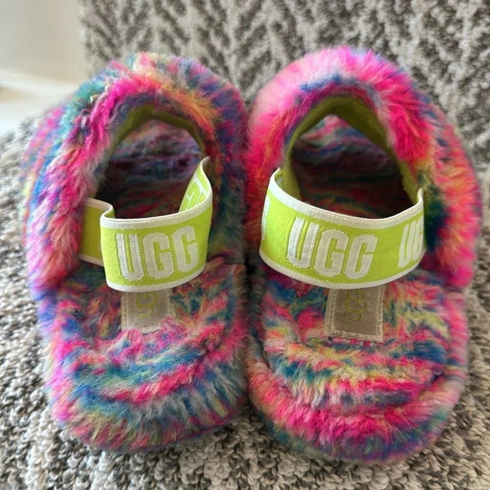 Girls Ugg Slippers.  Bright colors! Good used condition! Girls size 13.